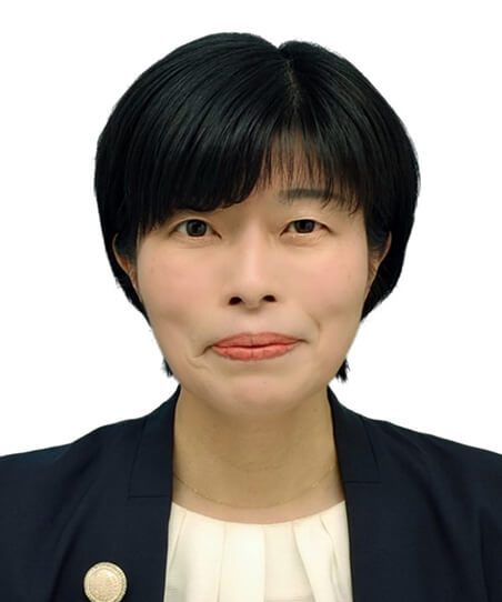 奈良学園大学 人間教育学部 講師 由井　敦子 よしい　あつこ