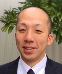 奈良学園大学 保健医療学部 リハビリテーション学科 作業療法学専攻 地域・高齢者作業療法学領域・助教 坪内　善仁 つぼうち　よしひと